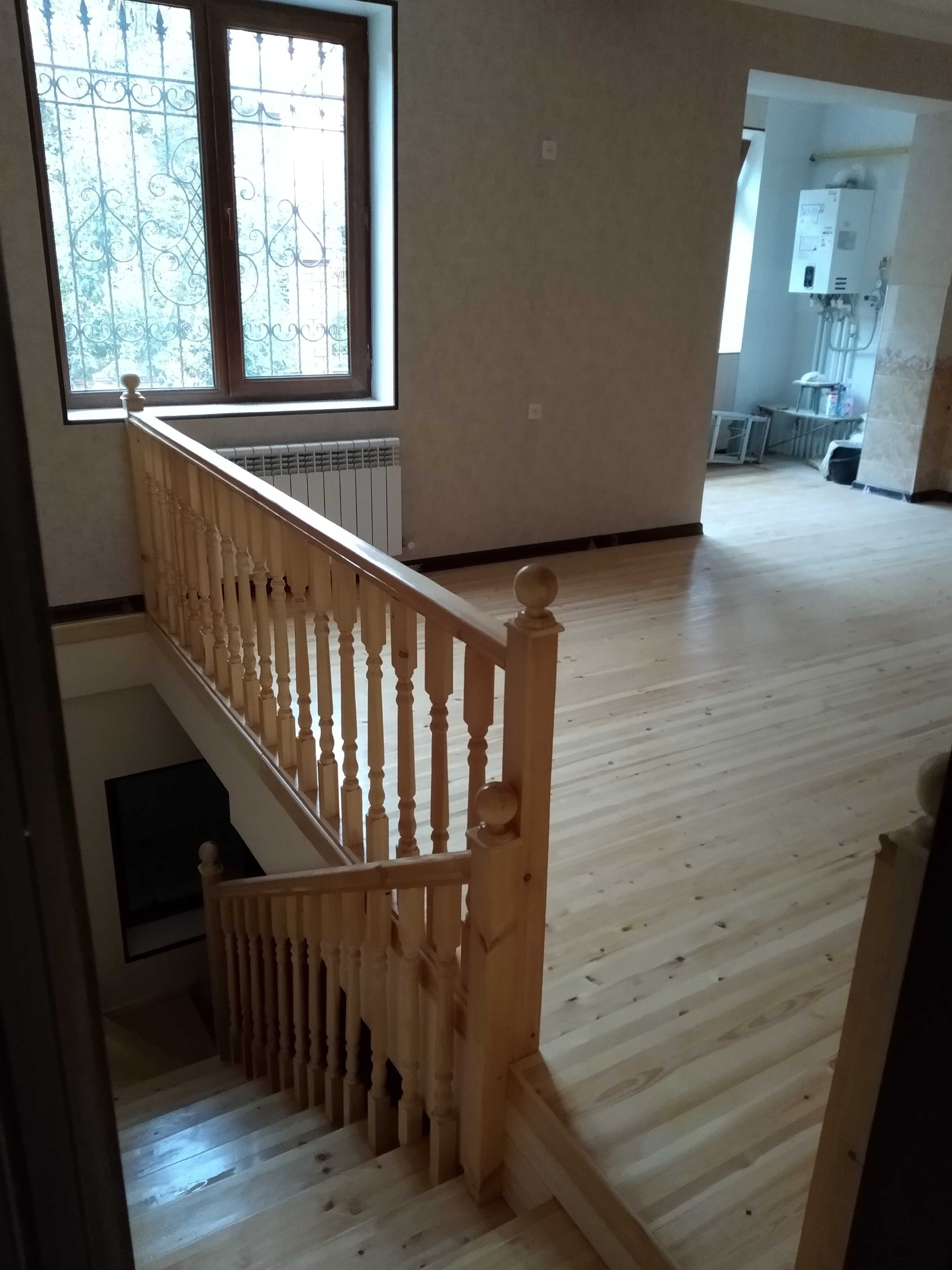 Чиланзар 10кв, 1этаж 220кв