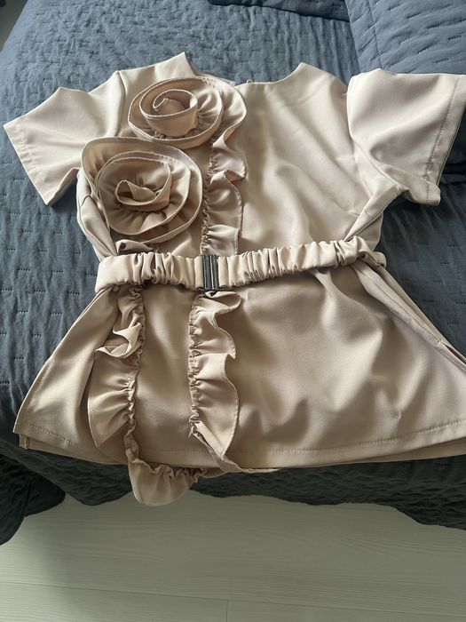 Nikole colection - блузка тип туника със колан с размер-100 лв.