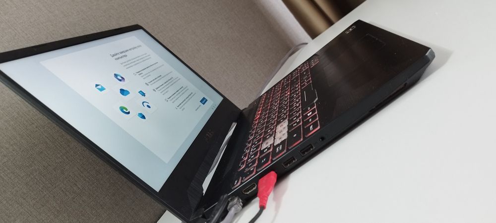 Продам мощный ноутбук Asus Tuf Gaming FX505DT_FX505DT GTX 1950