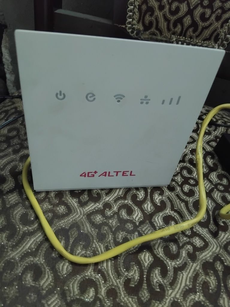 Роутер алтел 4g+