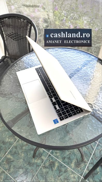Samsung 750XDA, i3 gen11, transport gratuit