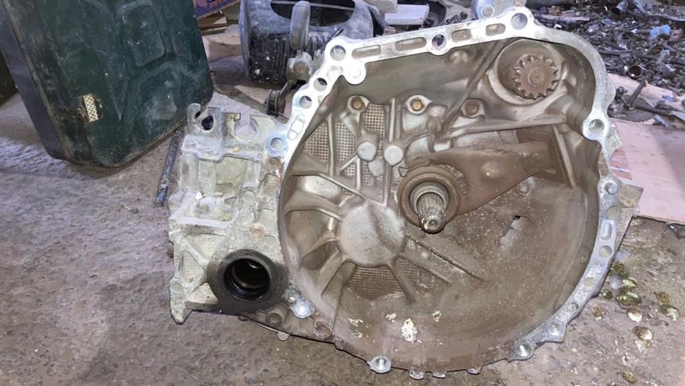 Каробка камри 35