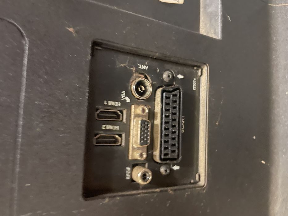 televizor wellington 144 cm