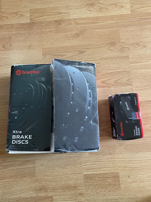 Накладки и дискове на Brembo