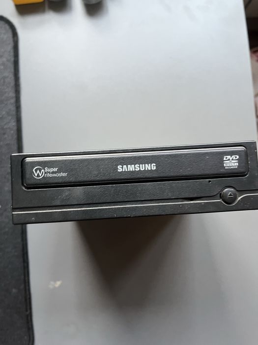 Дисковод для настольного пк