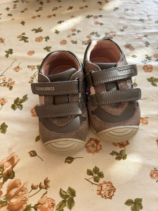 Pantofi biomecanics marimea 21