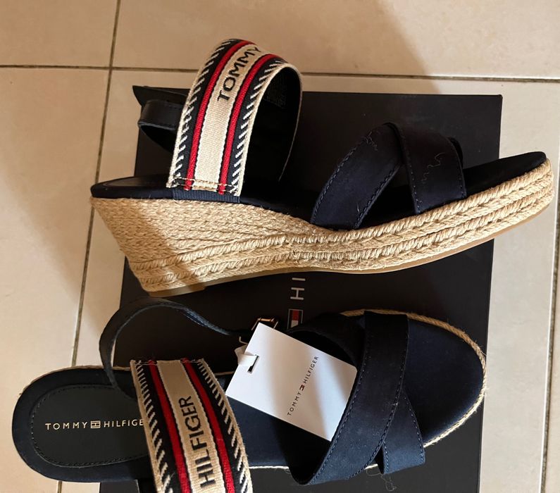 Сандали Tommy Hilfiger