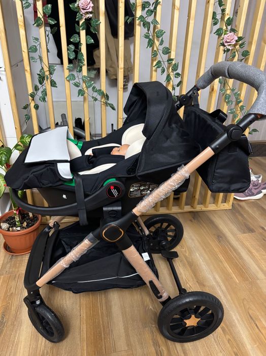 Căruț copil nou 3in1