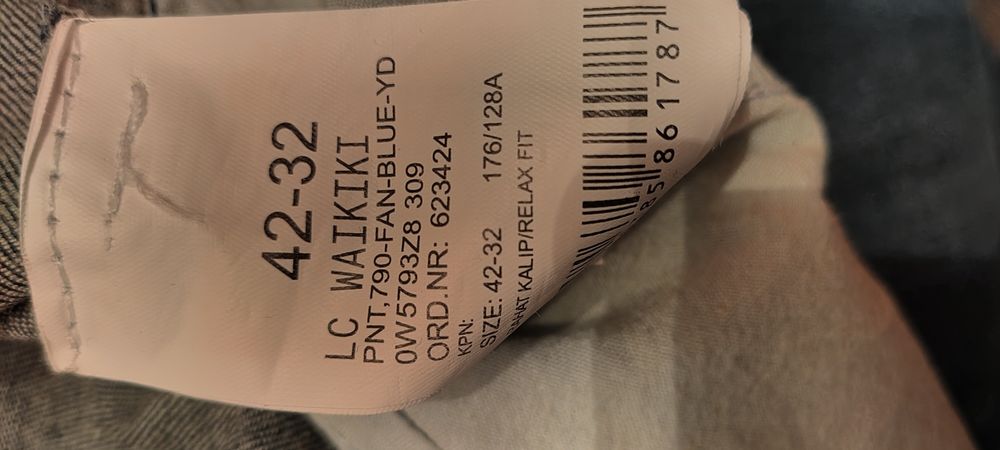 Blugi indigo bărbați Waikiki