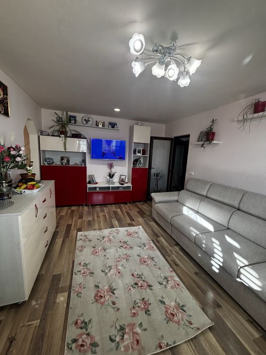 Iasi Alexandru  3 semidecomandate 135000 euro