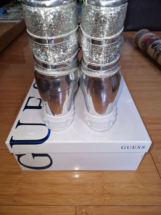 Ghete de iarnă Guess, măr.39, originale,stare f bună