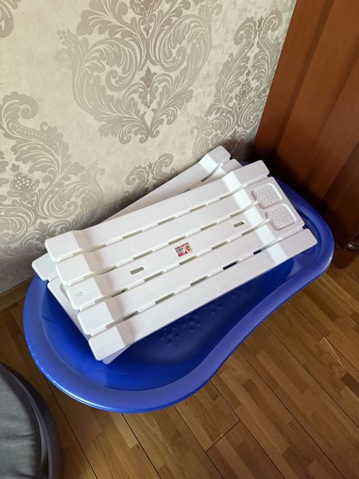 Отдам бесплатно ванночкк