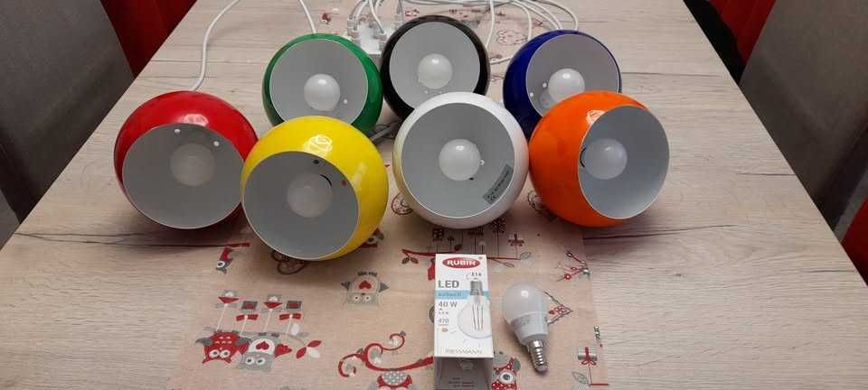 lampa multicolora , tavan , 100 cm lungime inclusiv 7 becuri  LED