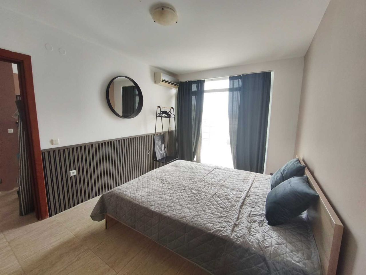 Продава се Двустаен апартамент в к.к. Слънчев бряг - 66 кв.м за 1061 €/кв.м - Снимка #10