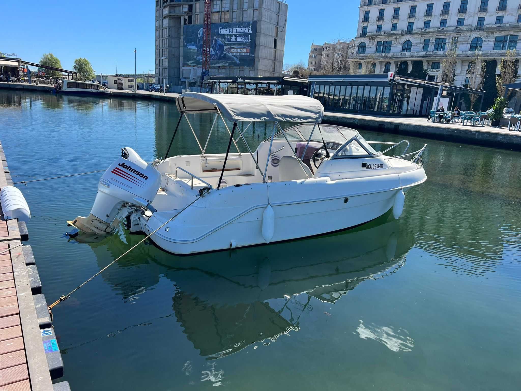 Barca cu motor Galeon Galia 560