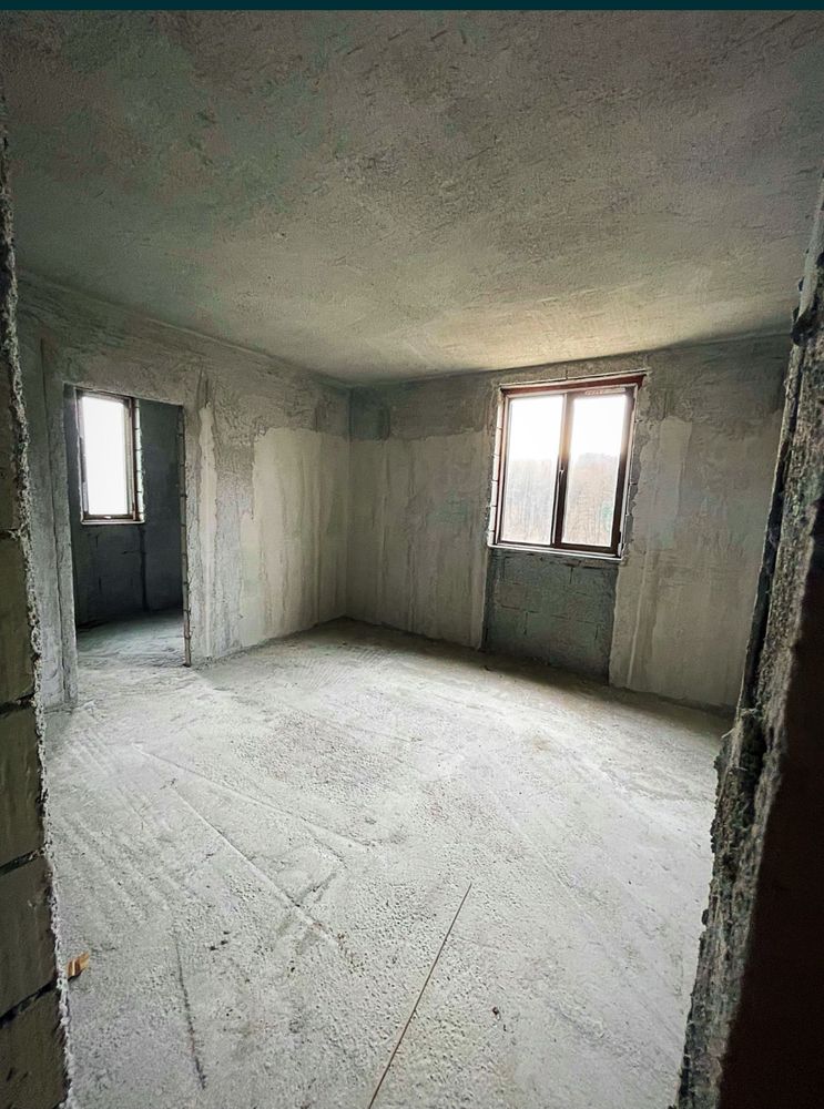 Casa Bujoreni 7km de Rm Valcea, pretabila pensiune 9 camere