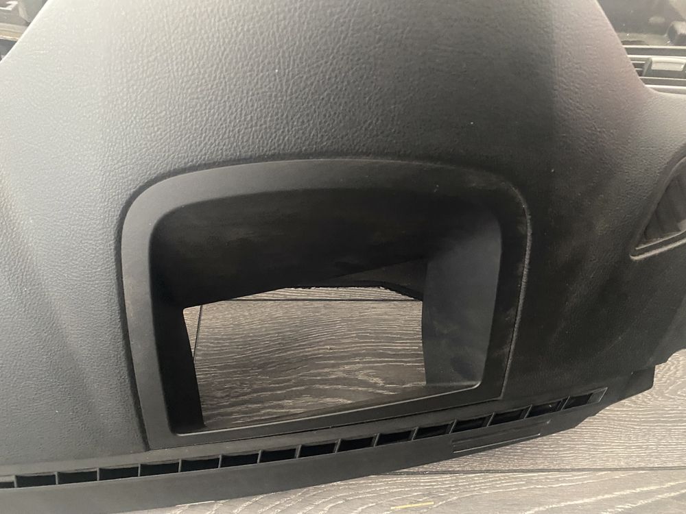 Planșă bord bmw f10 f11 cu Head up display kit airbag