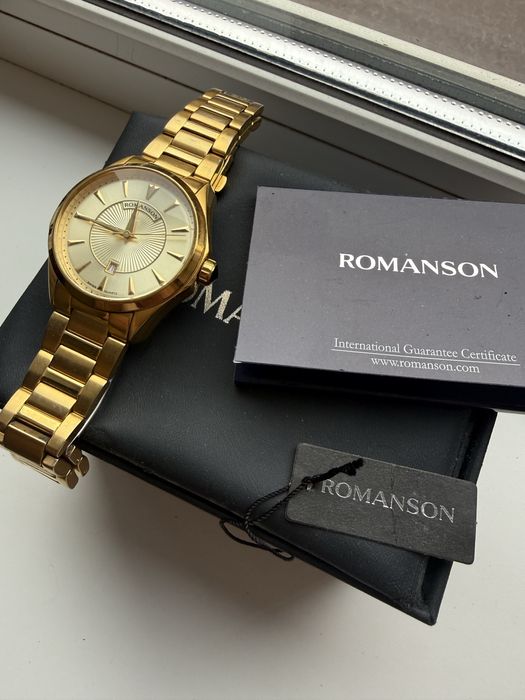 Продаю часы Romanson