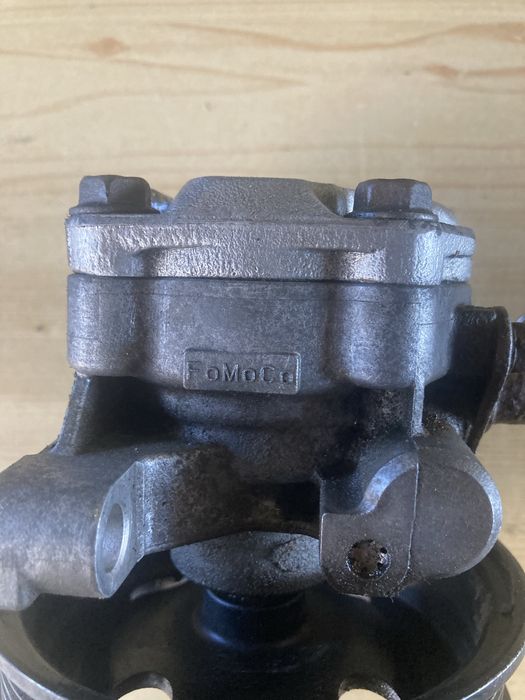 Ford Ranger 3.2d 200кс 2015 година Хидравлична Помпа