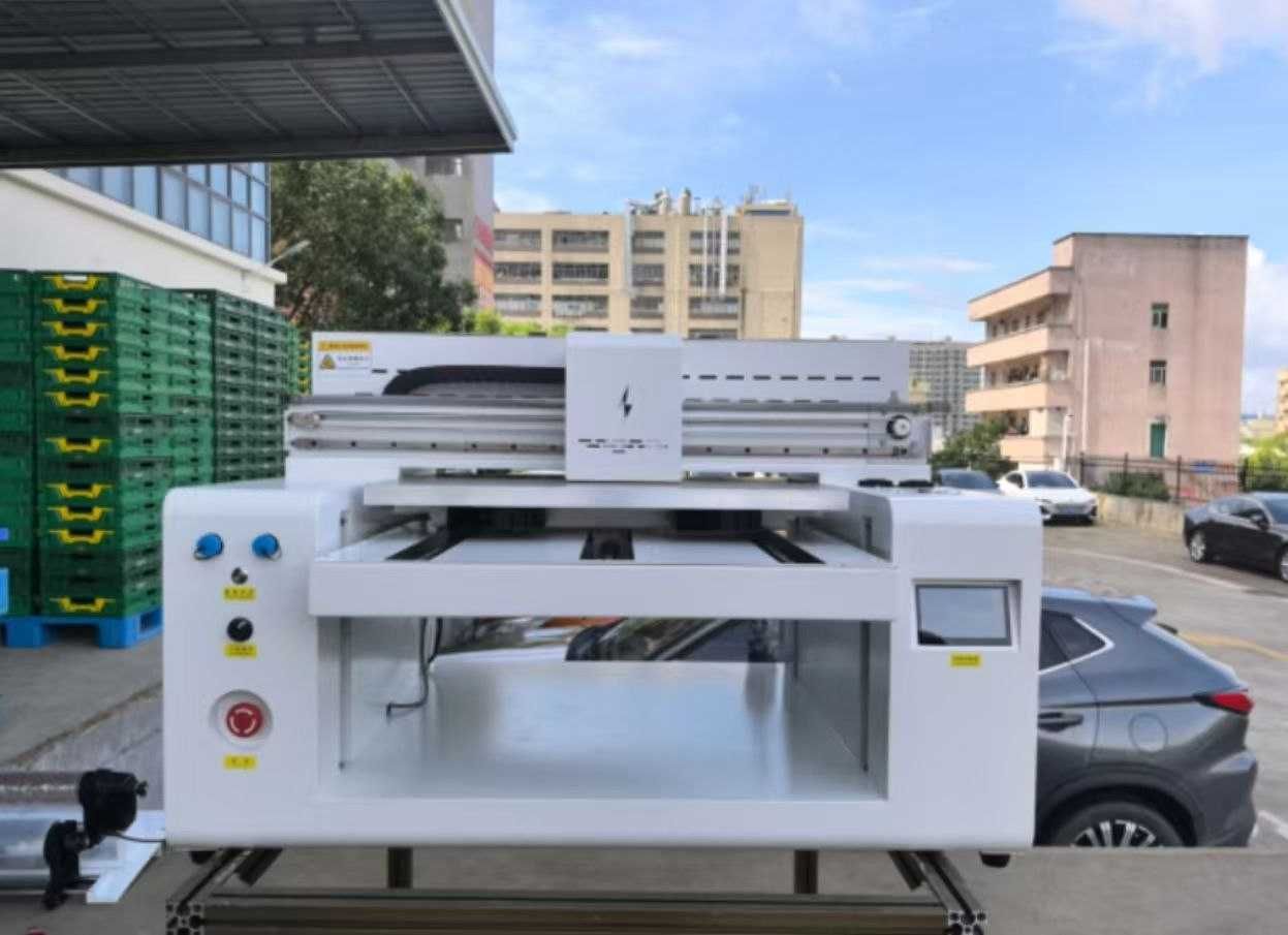 UV 60-50 flatbed printer
6xil rang