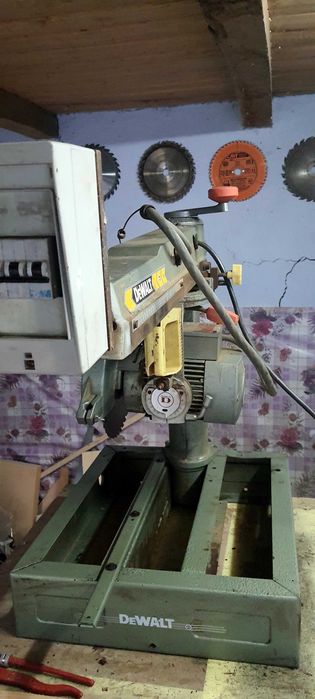 Circular radial dewalt 125
