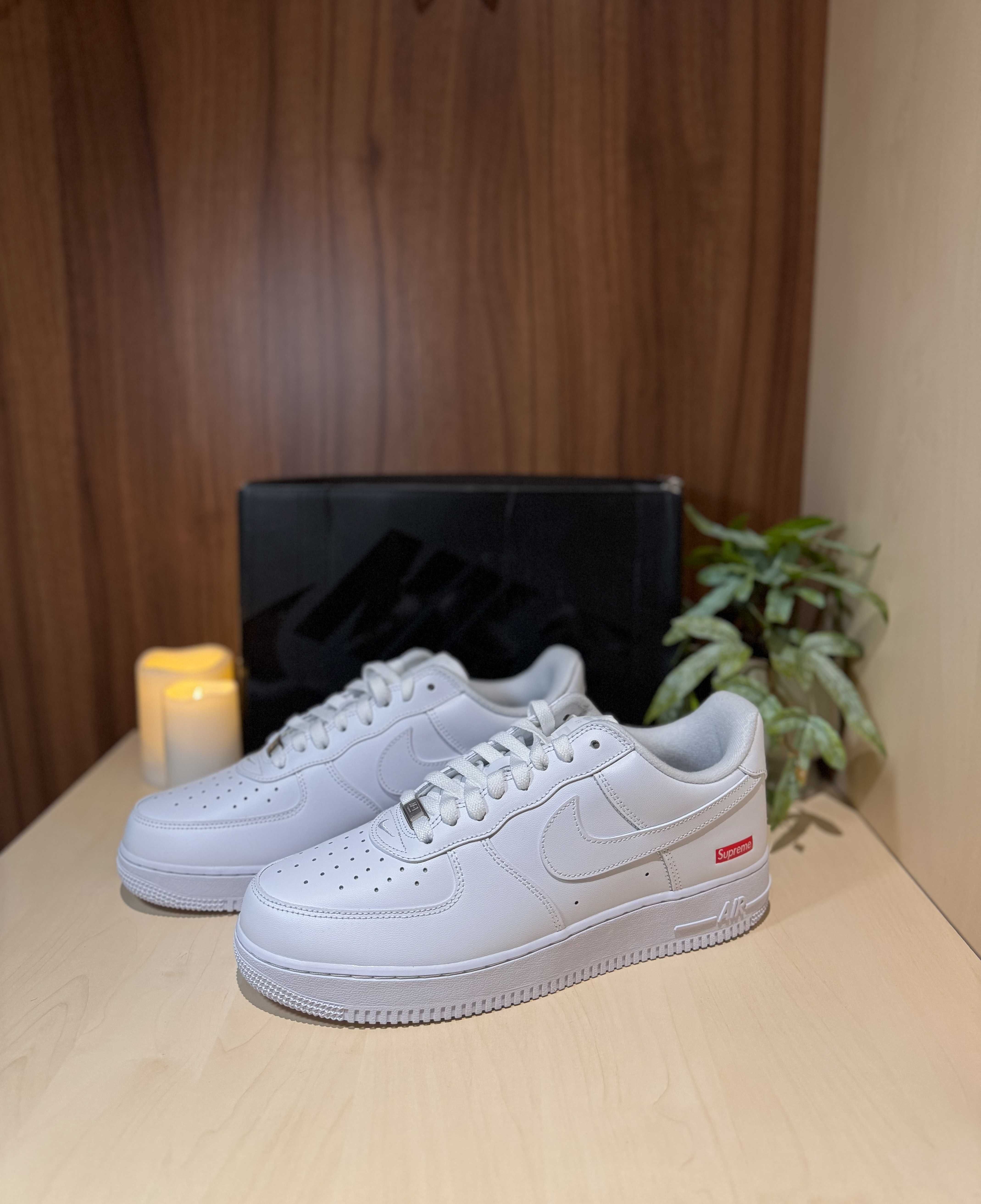 Nike Air Force 1 Low / Supreme