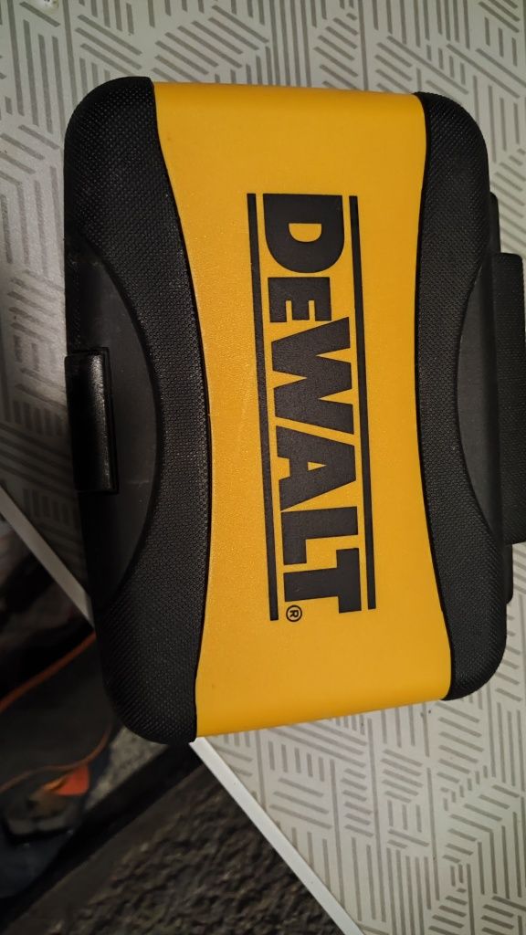 Комплект от 9 ударни камъни за гайковерт 1/2" 10-27 мм DEWALT