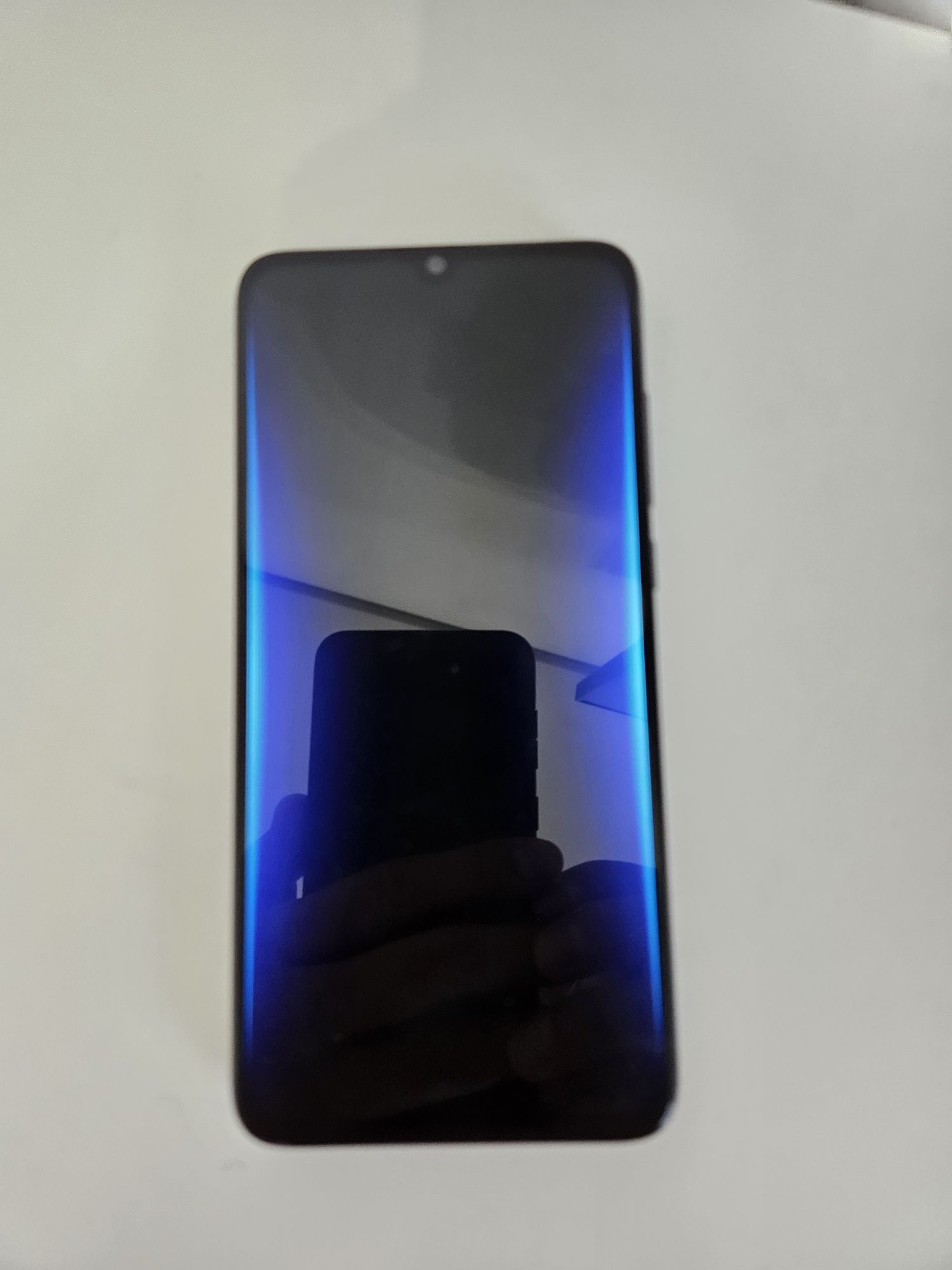 Продам смартфон Xiaomi mi 9 lite