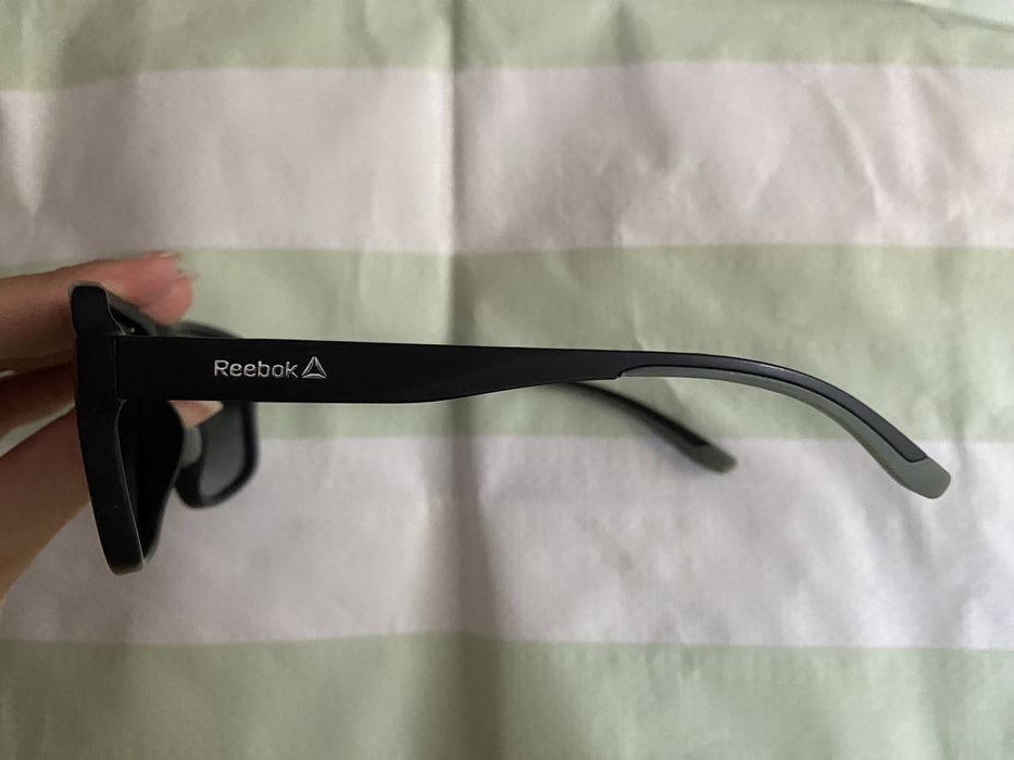 Слънчеви очила Reebok