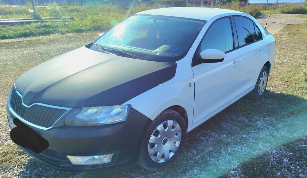 Vând Skoda Rapid