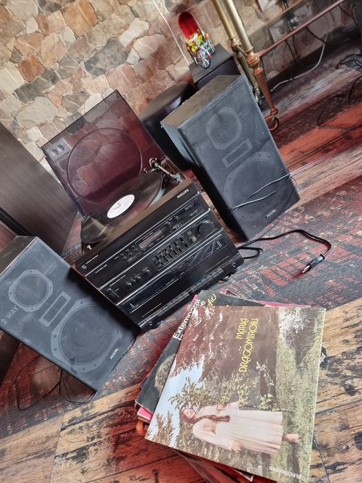 Vând pick-up Philips