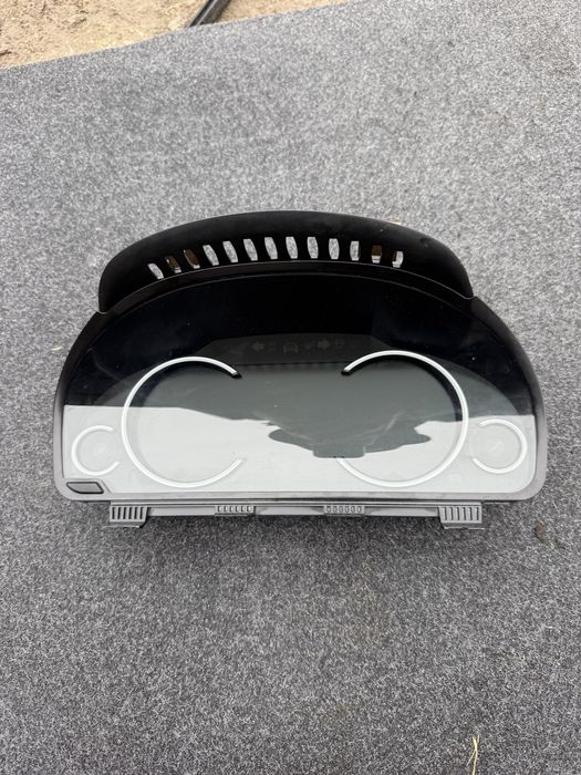 Дигитално табло БМВ Ф10/11 /Digitalno tablo bmw f10/11 километраж