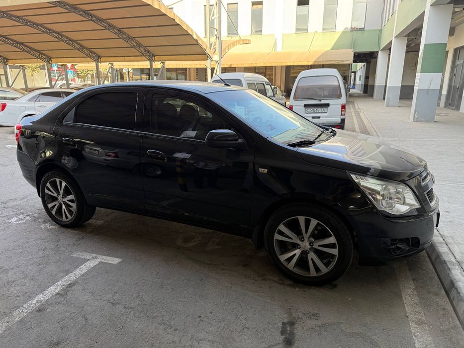 Cobalt 2022 Qora Avtomat Polniy Navarot Kraska Tozza Kreditga 14% dan!