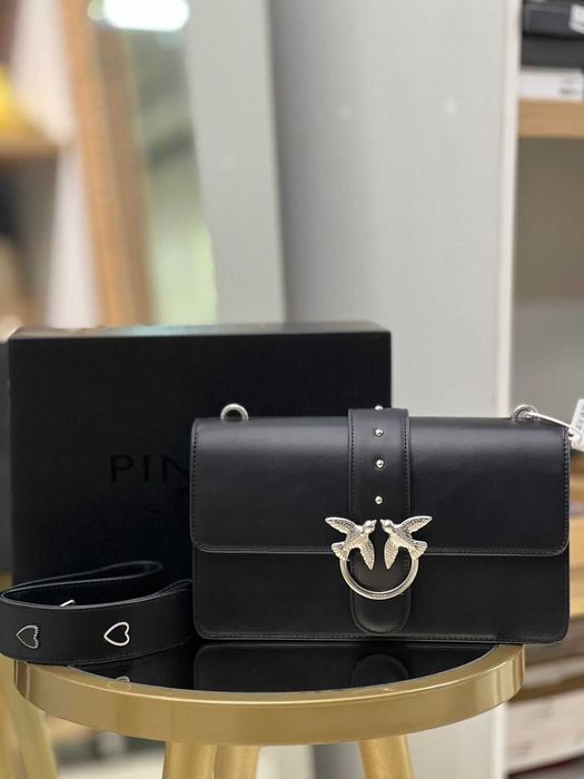 Сумка Pinko из натуральный кожи
