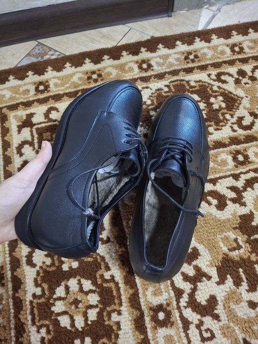 Продам обувь и куртку мужскую