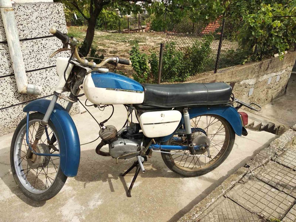 Продавам мотопед Балкан - 50