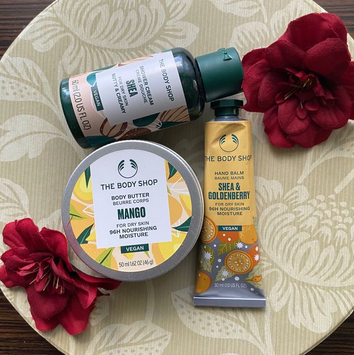 Seturi gel de dus, crema de corp - The Body Shop - Nou