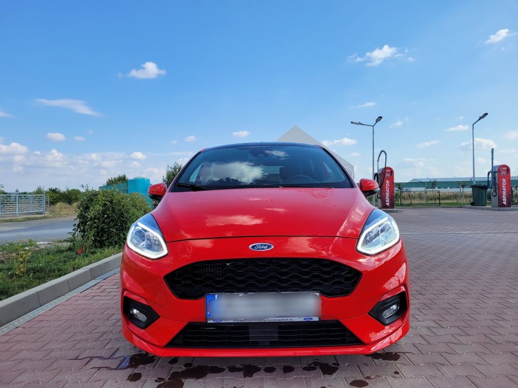 Ford Fiesta ST Line 1.0 Ecoboost 140 CP + Trapa Panoramica