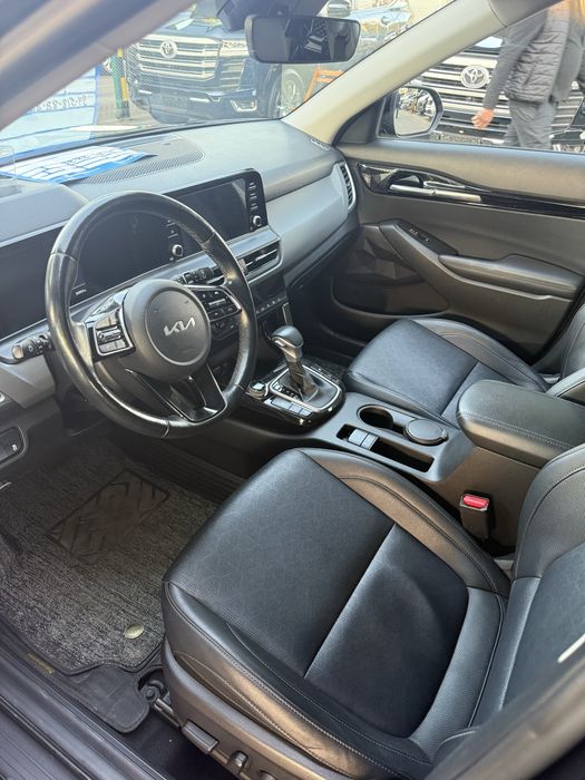 Kia Seltos Full pazitsa