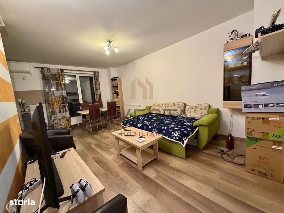 Apartament cu 3 camere in spate la FSEGA, strada Venus !