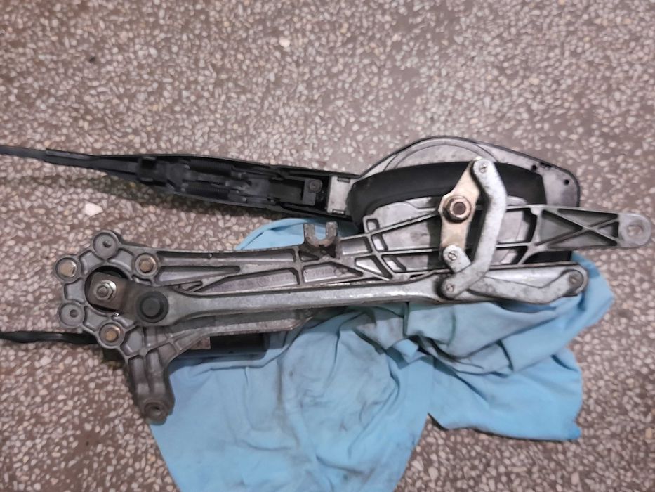 Предна чистачка за мерцедес S-класа