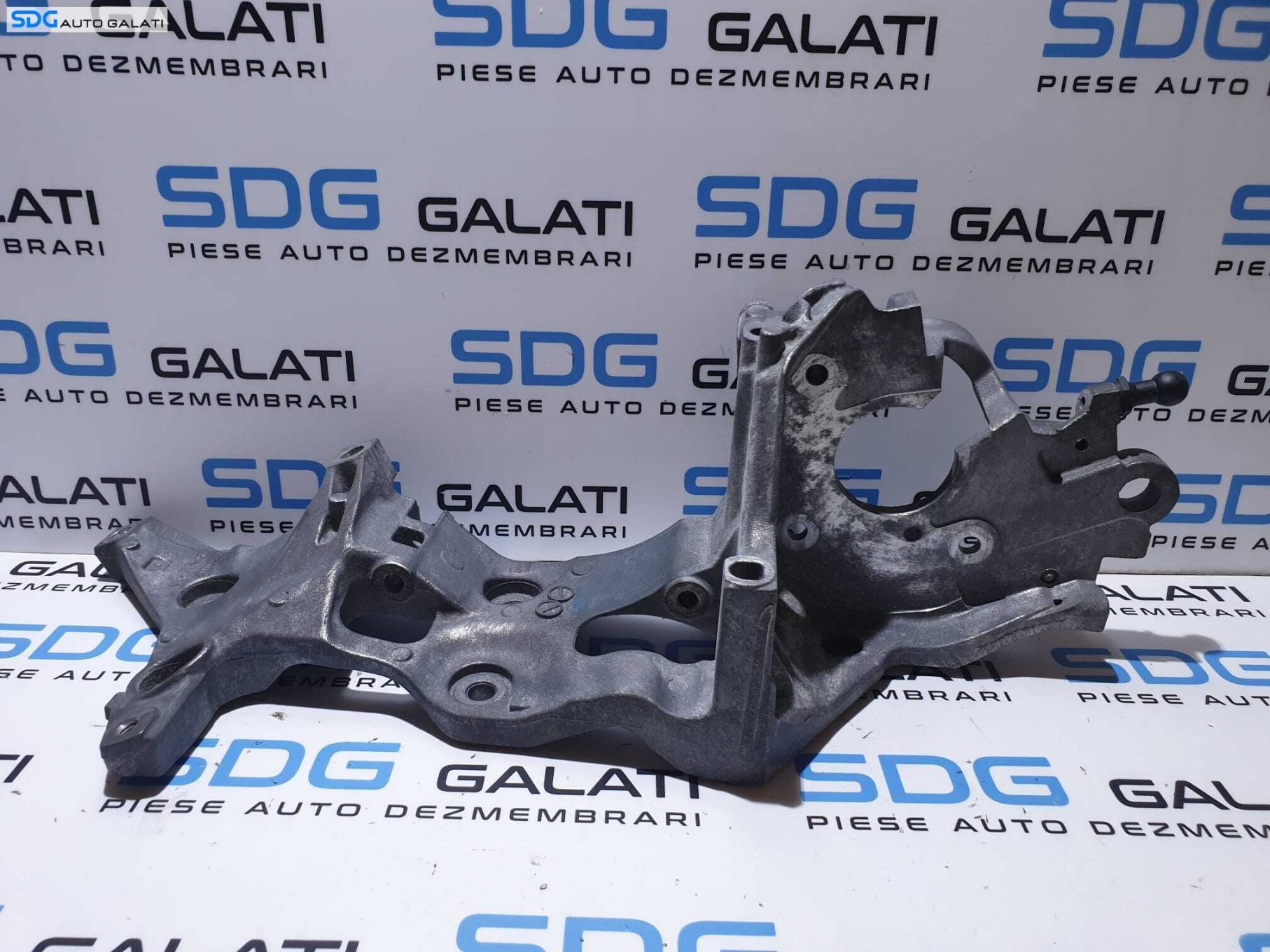 Suport Alternator Accesorii Motor Volkswagen T-Roc 1.6 DGTE DGTA 2018 - Prezent Cod 04L903143B