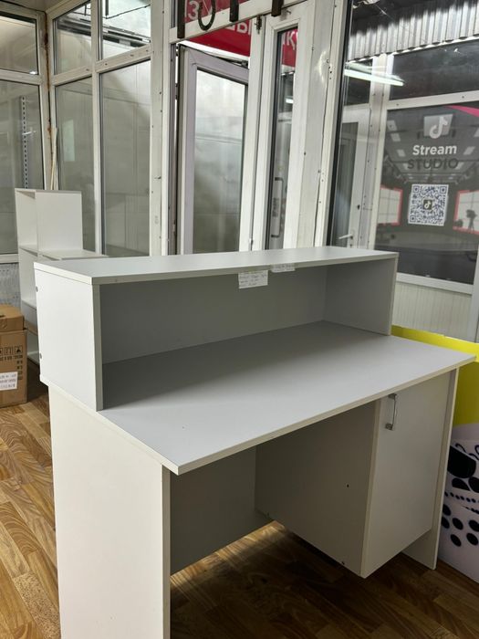 Ресепшн для работу