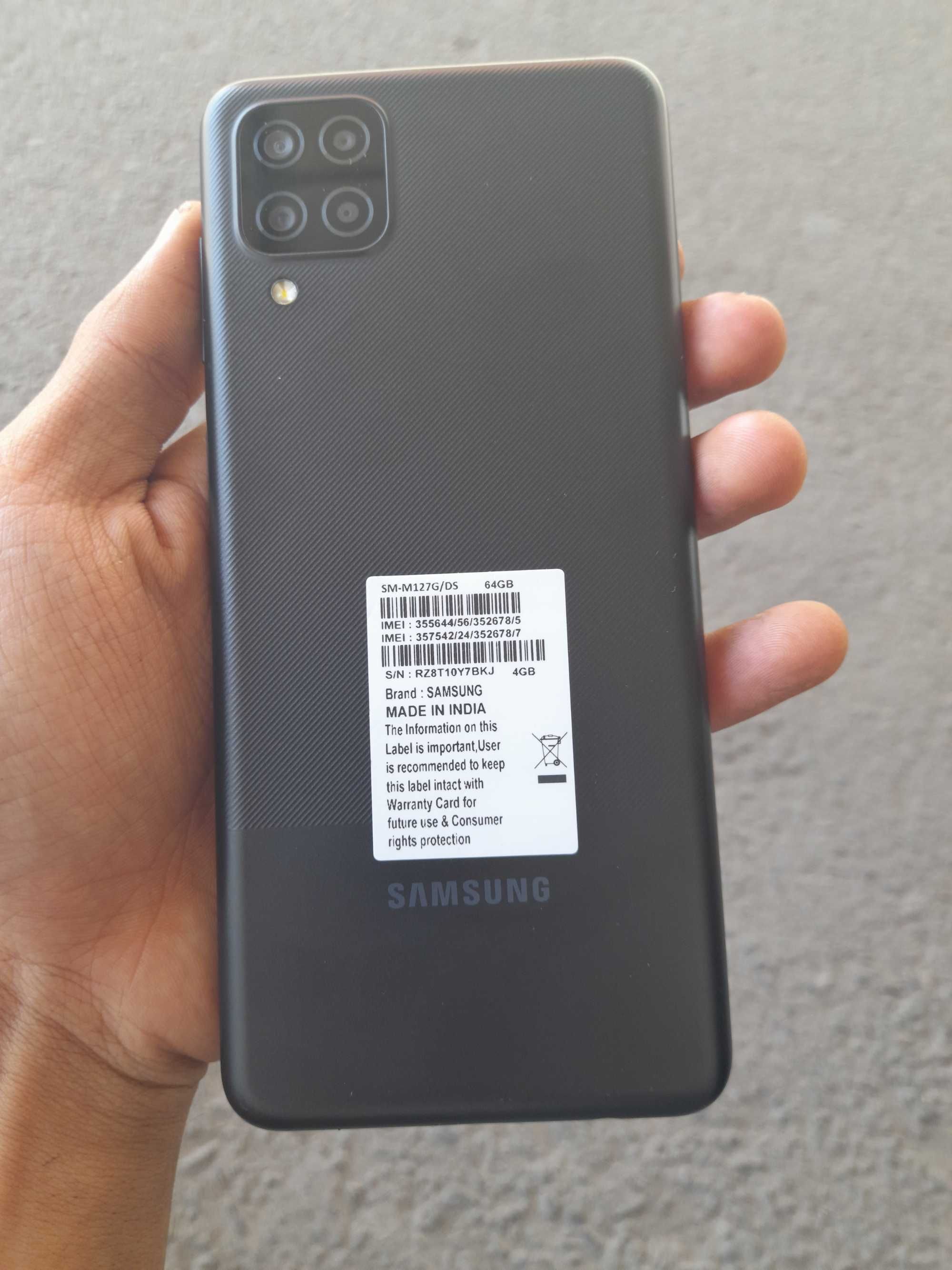 Samsung Galaxy Mi 12 4/64gb sotiladi
