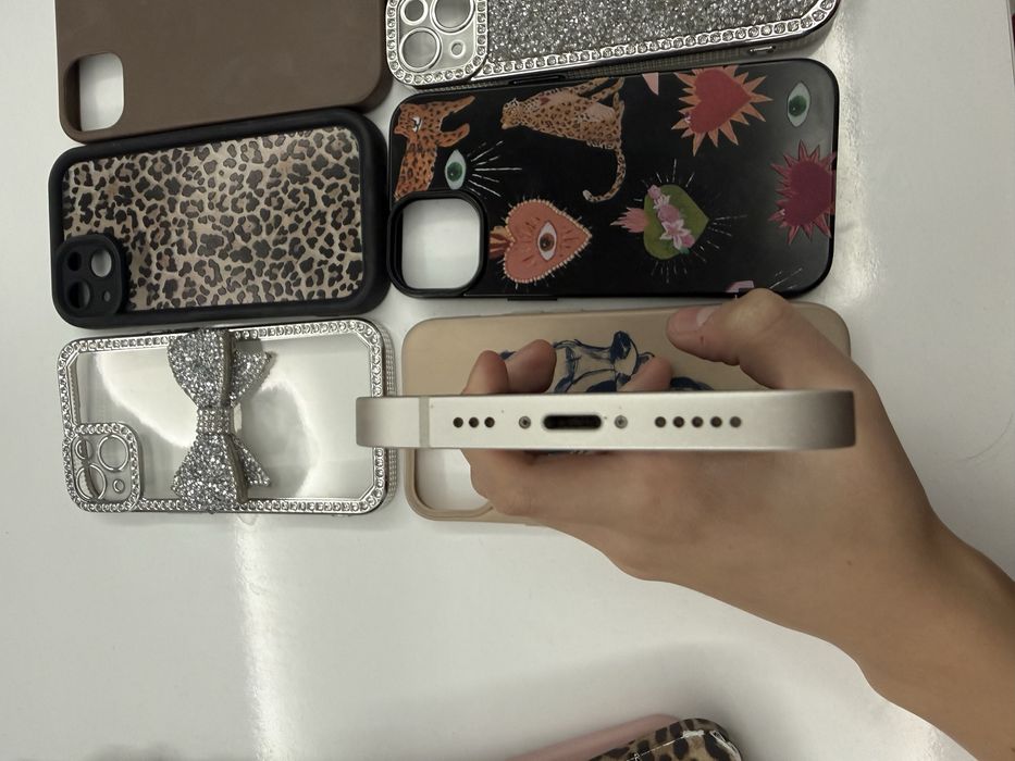 Iphone 13 128 gb с калъфи