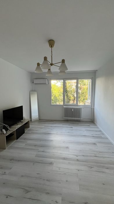 Apartament 2 camere, metrou 1 Decembrie 1918, Piata Trapezului