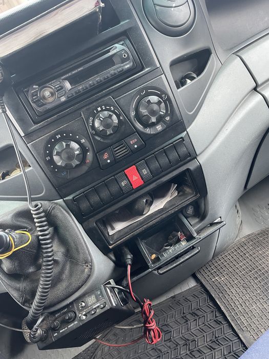 Iveco Daily 2007 • Proprietar • Se conduce cu B ul • accept variante