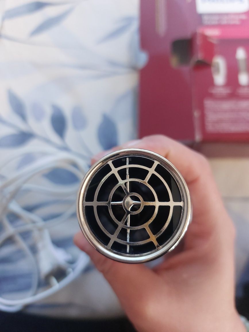 PHILIPS AIR STYLER 3000  четка/сешоар с горещ въздух