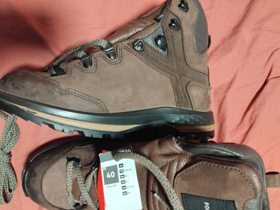 Туристически  обувки FORCLAZ номер 40