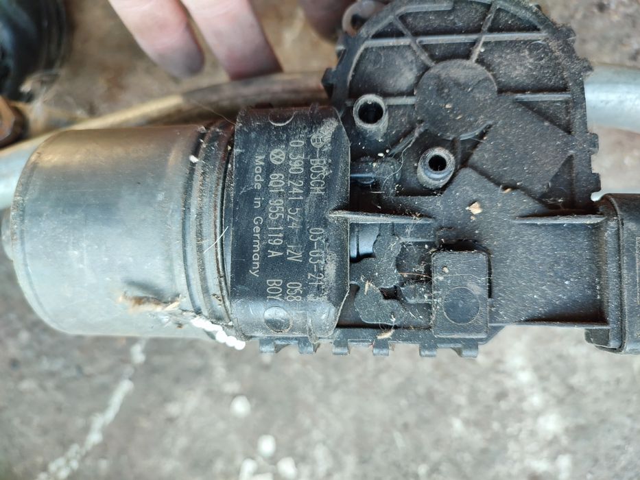 Ansamblu ștergător polo1.4 pompa servodirectie